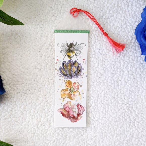 🐝 Yellow Bug Bee and Three Flowers Art Bookmark - Picture 3 of 5